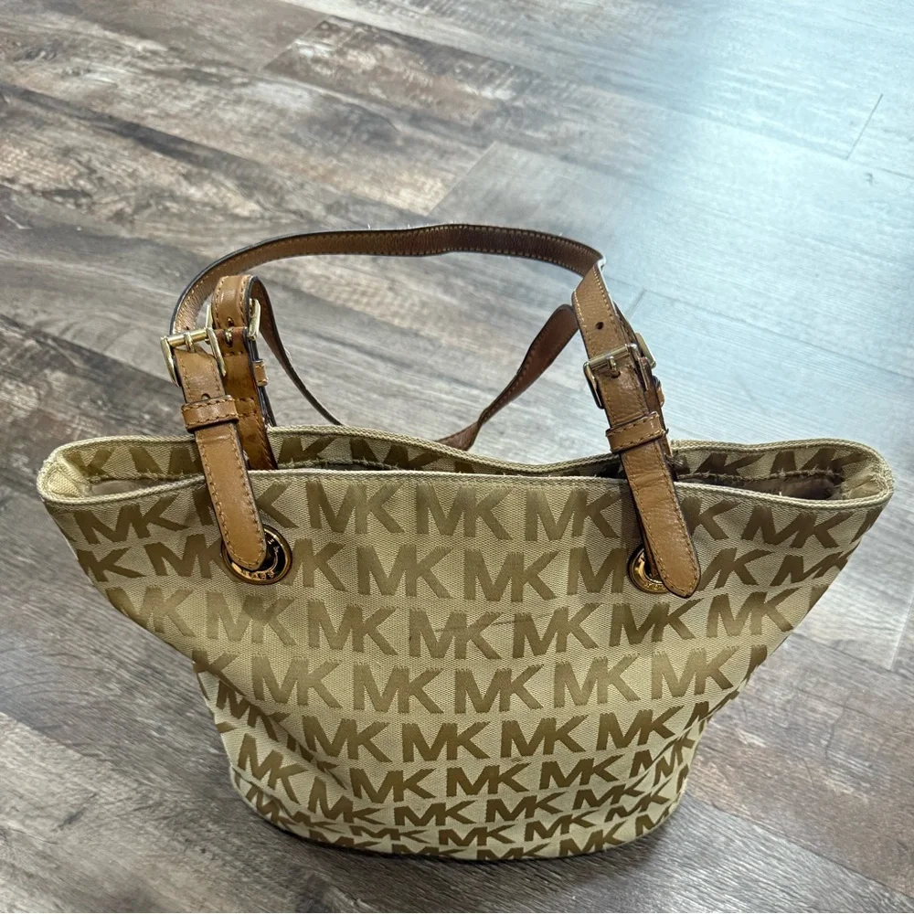 Michael Kors Brown Monogram‎ Tote Bag